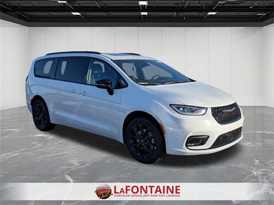 2026 Chrysler Pacifica PACIFICA LIMITED AWD