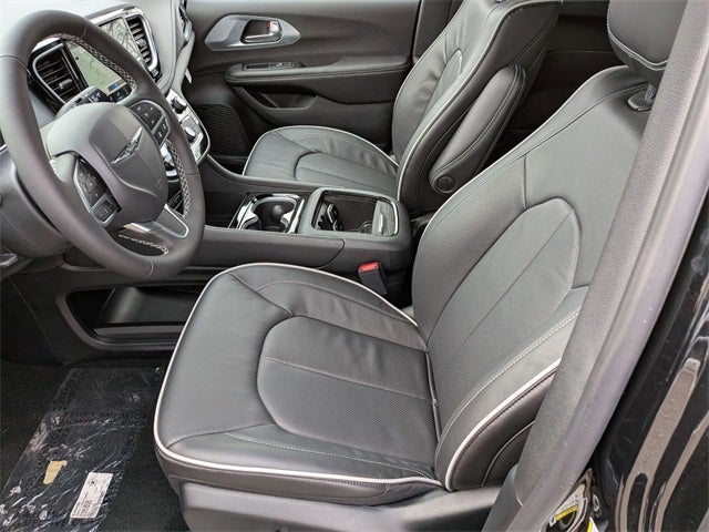 2026 Chrysler Pacifica PACIFICA LIMITED AWD