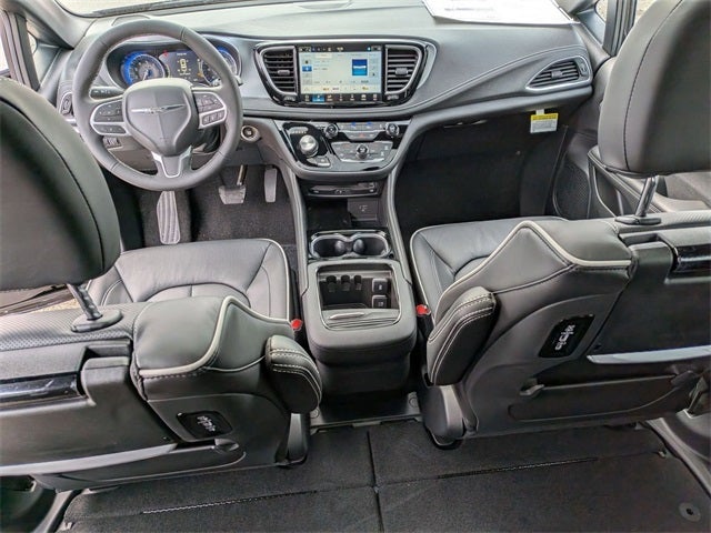 2026 Chrysler Pacifica PACIFICA LIMITED AWD