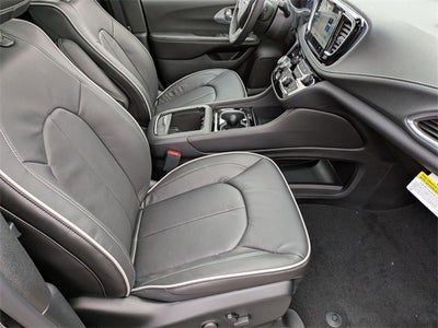 2026 Chrysler Pacifica PACIFICA LIMITED AWD