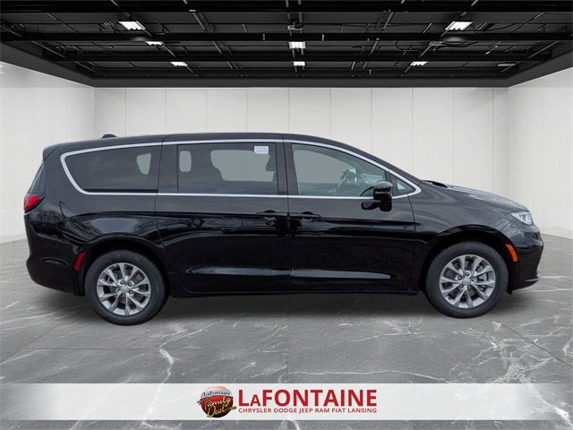 2026 Chrysler Pacifica PACIFICA LIMITED AWD