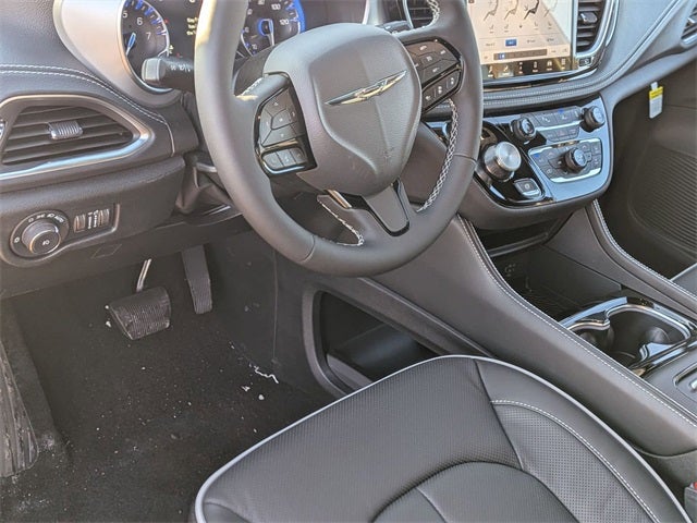 2026 Chrysler Pacifica PACIFICA LIMITED AWD