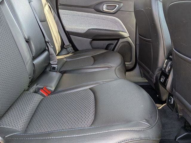 2022 Jeep Compass Latitude FWD
