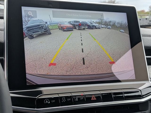 2023 Jeep Compass Latitude Lux FWD