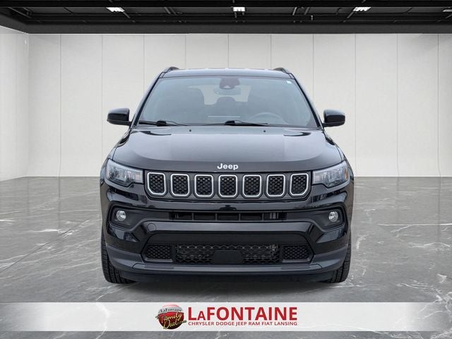 2023 Jeep Compass Latitude Lux FWD
