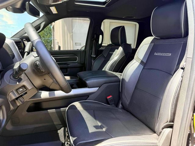 2024 RAM 2500 Laramie Crew Cab 4x4 6'4' Box