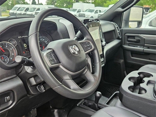 2024 RAM Ram 5500 Chassis Cab RAM 5500 TRADESMAN CHASSIS REGULAR CAB 4X4 120' CA