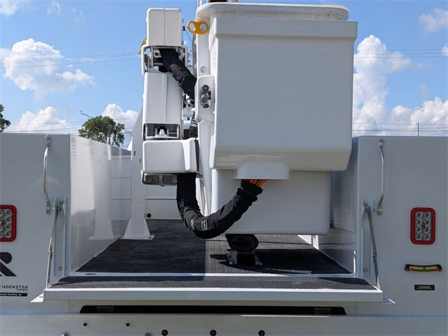 2025 RAM Ram 5500 Chassis Cab RAM 5500 TRADESMAN CHASSIS CREW CAB 4X4 84' CA