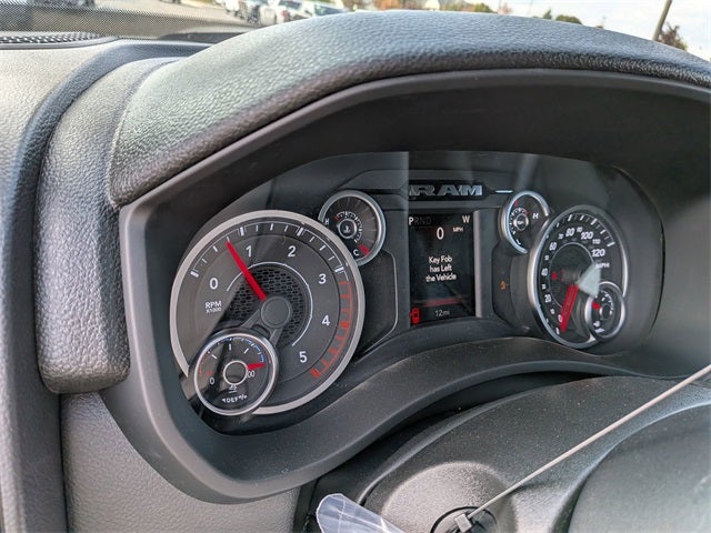 2026 RAM Ram 5500 Chassis Cab RAM 5500 TRADESMAN CHASSIS CREW CAB 4X4 84' CA