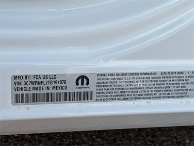 2026 RAM Ram 5500 Chassis Cab RAM 5500 TRADESMAN CHASSIS CREW CAB 4X4 84' CA