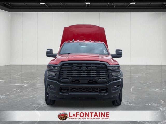 2026 RAM Ram 5500 Chassis Cab RAM 5500 TRADESMAN CHASSIS CREW CAB 4X4 84' CA