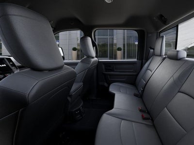 2026 RAM 5500 Chassis RAM 5500 TRADESMAN CHASSIS CREW CAB 4X4 84' CA