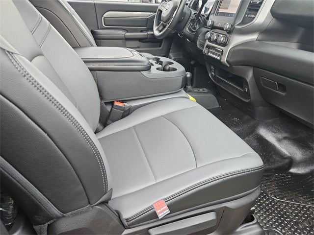 2024 RAM Ram 3500 Chassis Cab RAM 3500 TRADESMAN CHASSIS REGULAR CAB 4X4 60' CA