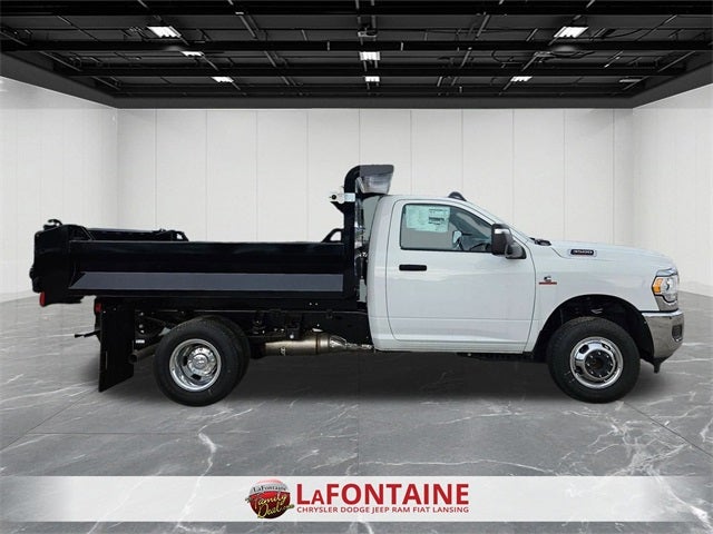 2024 RAM Ram 3500 Chassis Cab RAM 3500 TRADESMAN CHASSIS REGULAR CAB 4X4 60' CA