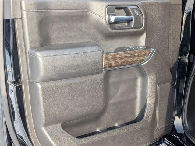 2021 Chevrolet Silverado 1500 4WD Crew Cab Short Bed LT