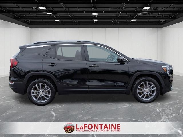 2024 GMC Terrain AWD SLT