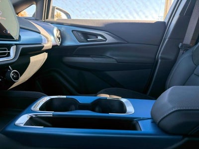 2025 Chevrolet Equinox EV LT 2