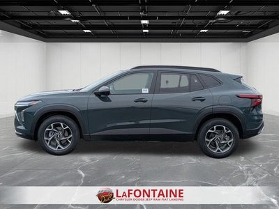2025 Chevrolet Trax FWD LT
