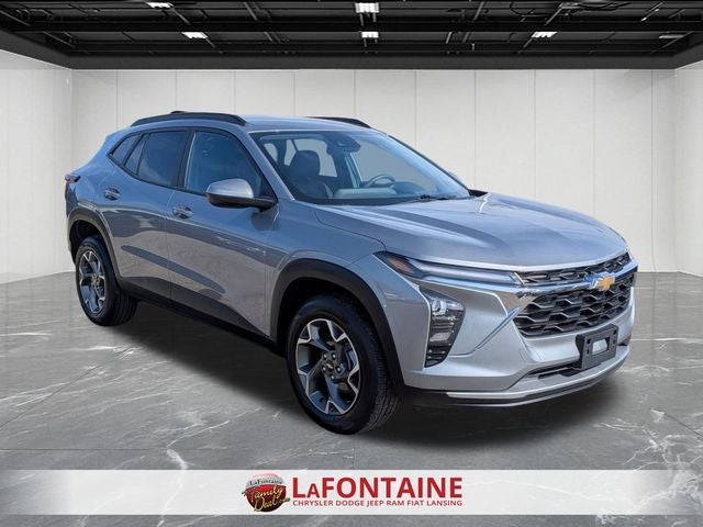 2025 Chevrolet Trax FWD LT