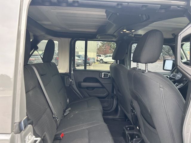 2020 Jeep Wrangler Unlimited Sahara 4x4