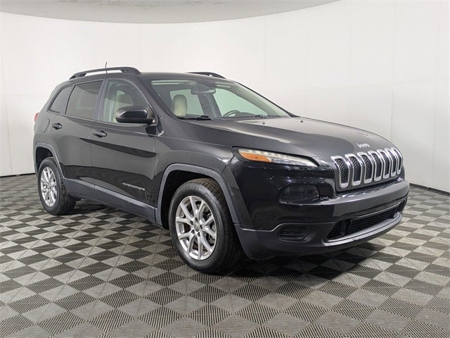 2016 Jeep Cherokee Sport