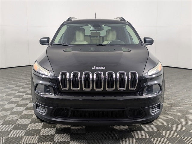 2016 Jeep Cherokee Sport