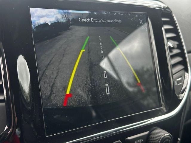 2021 Jeep Grand Cherokee Laredo X 4x4