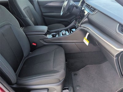 2026 Jeep Grand Cherokee GRAND CHEROKEE LAREDO X 4X4