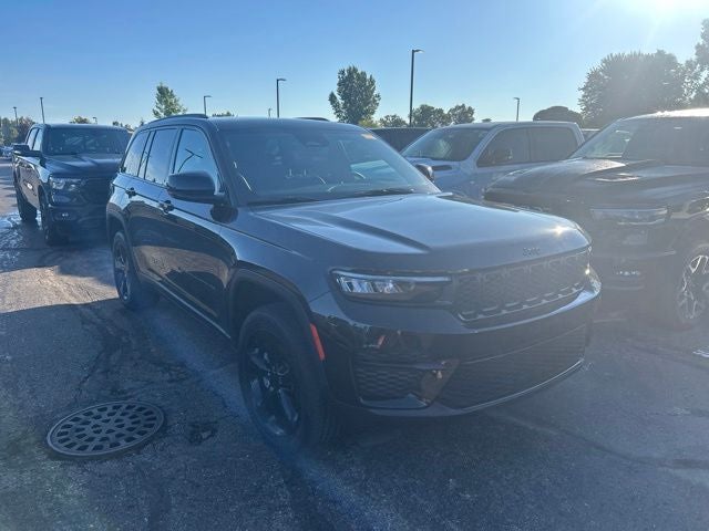 2023 Jeep Grand Cherokee Altitude 4x4