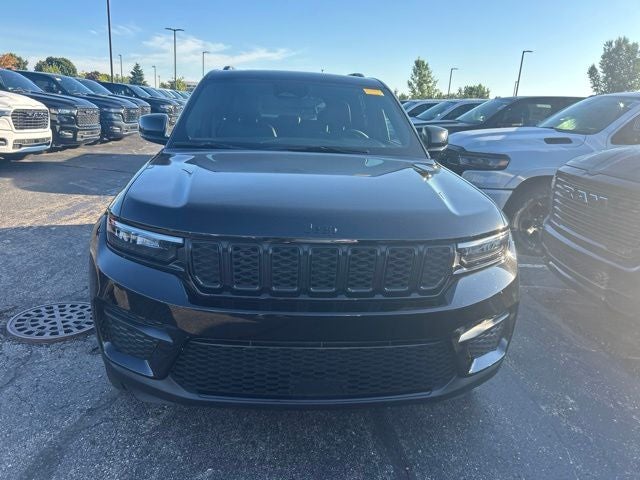 2023 Jeep Grand Cherokee Altitude 4x4