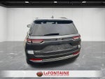2023 Jeep Grand Cherokee Laredo 4x4