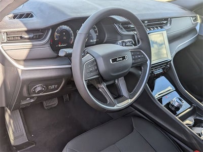 2025 Jeep Grand Cherokee GRAND CHEROKEE LAREDO X 4X4