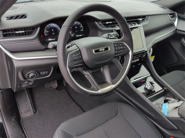 2026 Jeep Grand Cherokee GRAND CHEROKEE LAREDO X 4X4