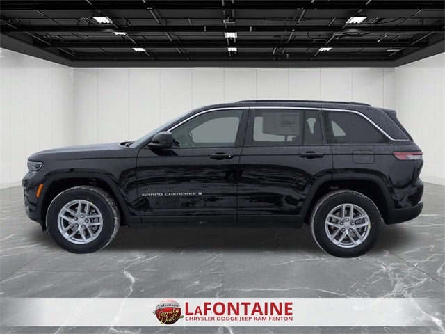 2026 Jeep Grand Cherokee GRAND CHEROKEE LAREDO X 4X4
