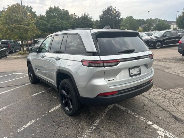 2024 Jeep Grand Cherokee Altitude 4x4