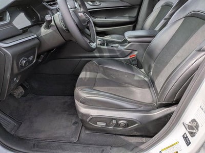 2025 Jeep Grand Cherokee Altitude 4x4