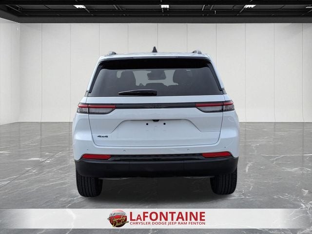 2025 Jeep Grand Cherokee Altitude 4x4