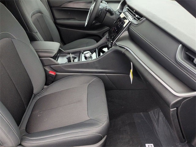 2026 Jeep Grand Cherokee GRAND CHEROKEE LAREDO X 4X4