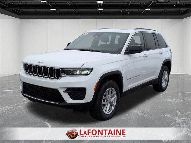 2026 Jeep Grand Cherokee GRAND CHEROKEE LAREDO X 4X4