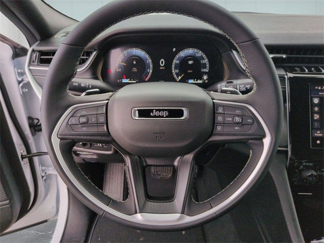 2026 Jeep Grand Cherokee GRAND CHEROKEE LAREDO X 4X4