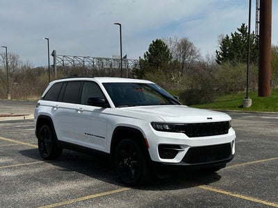 2024 Jeep Grand Cherokee Altitude