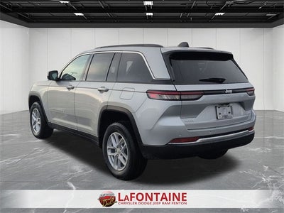 2026 Jeep Grand Cherokee GRAND CHEROKEE LAREDO X 4X4
