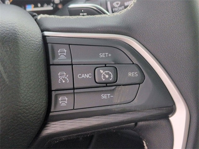 2026 Jeep Grand Cherokee GRAND CHEROKEE LAREDO X 4X4