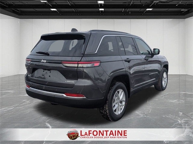 2026 Jeep Grand Cherokee GRAND CHEROKEE LAREDO X 4X4