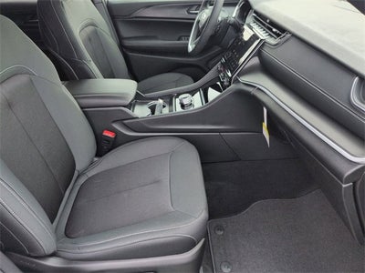 2026 Jeep Grand Cherokee GRAND CHEROKEE LAREDO X 4X4