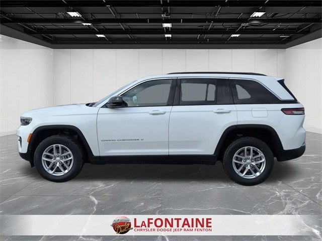 2026 Jeep Grand Cherokee GRAND CHEROKEE LAREDO X 4X4