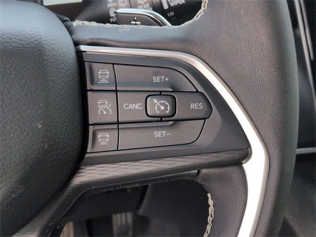 2026 Jeep Grand Cherokee GRAND CHEROKEE LAREDO X 4X4