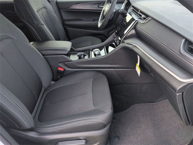 2026 Jeep Grand Cherokee GRAND CHEROKEE LAREDO X 4X4