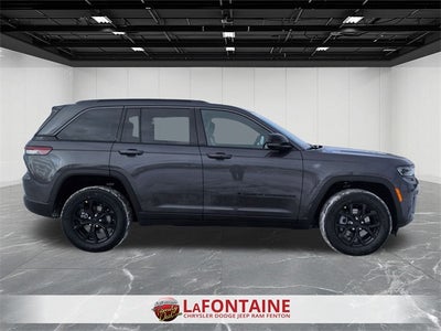 2026 Jeep Grand Cherokee GRAND CHEROKEE LAREDO ALTITUDE 4X4