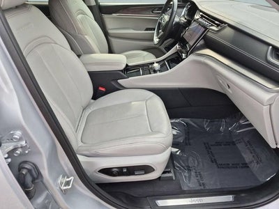 2022 Jeep Grand Cherokee Overland 4x4